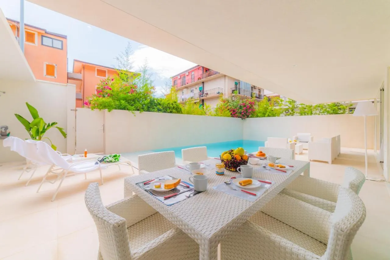Appartamenti Paolone House Taormina Mare Mazzeo Appartement