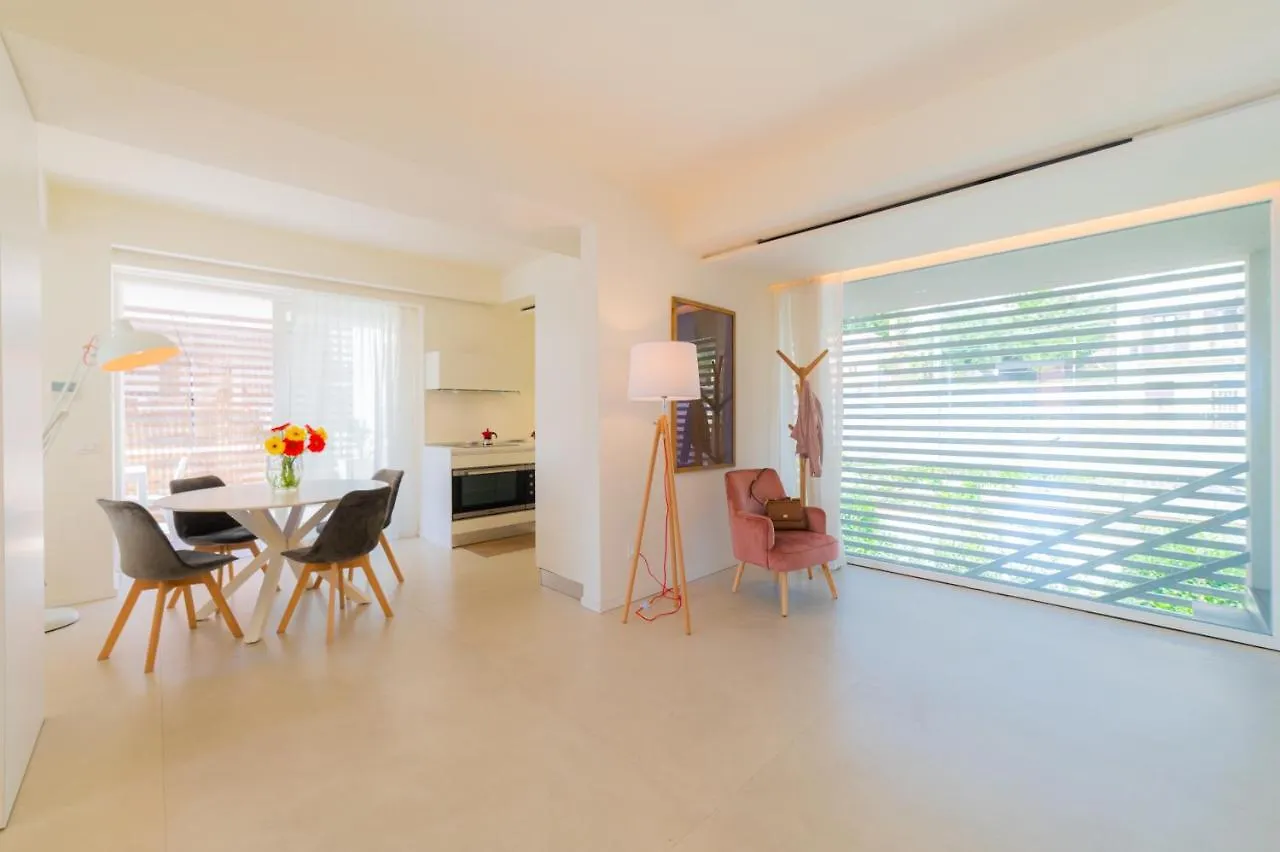Appartamenti Paolone House Taormina Mare Mazzeo Italy