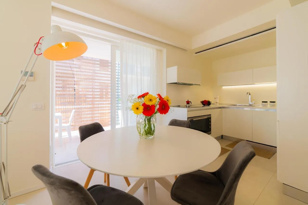 Appartamenti Paolone House Taormina Mare Mazzeo 0*,