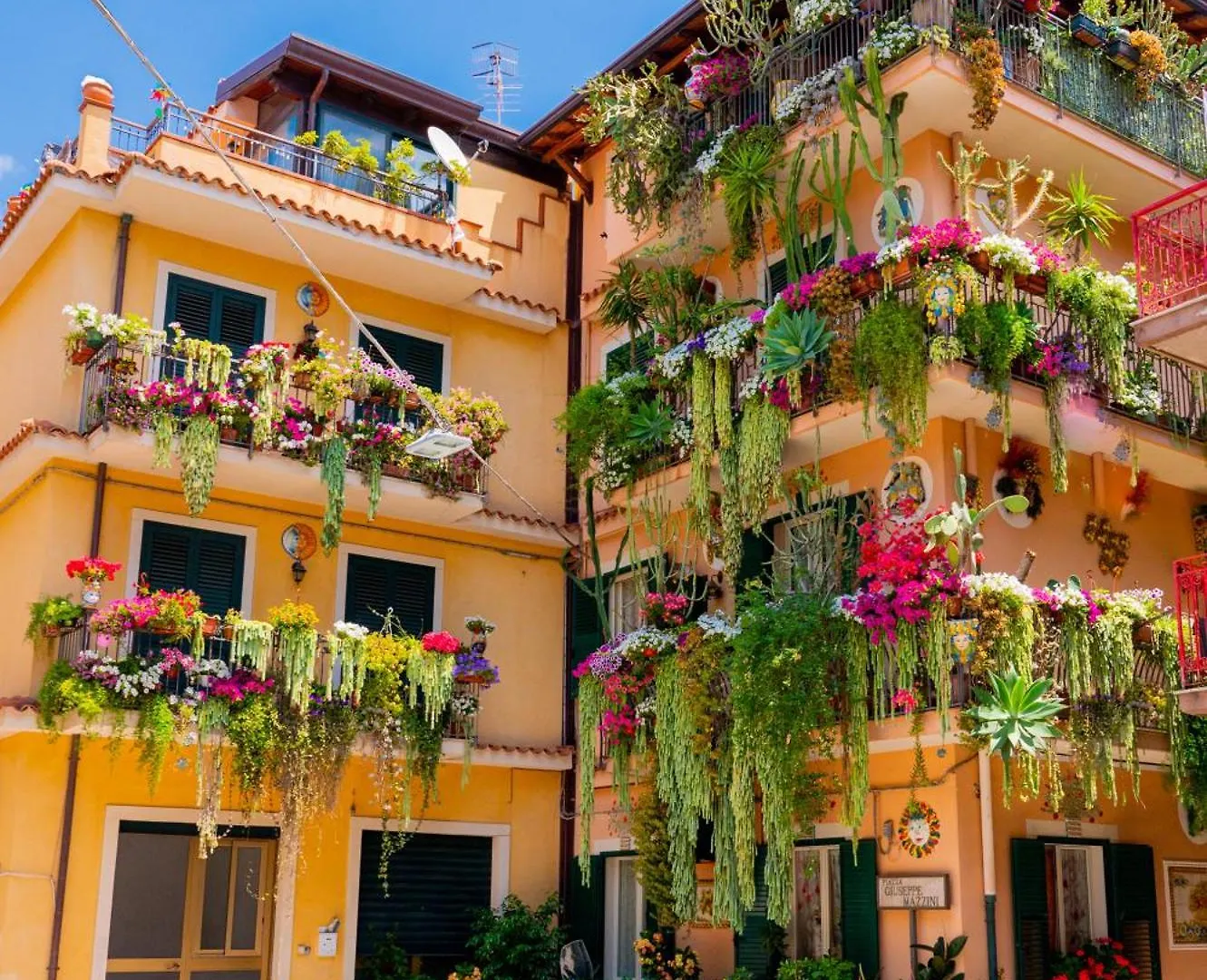 Appartamenti Paolone House Taormina Mare Mazzeo Apartmán