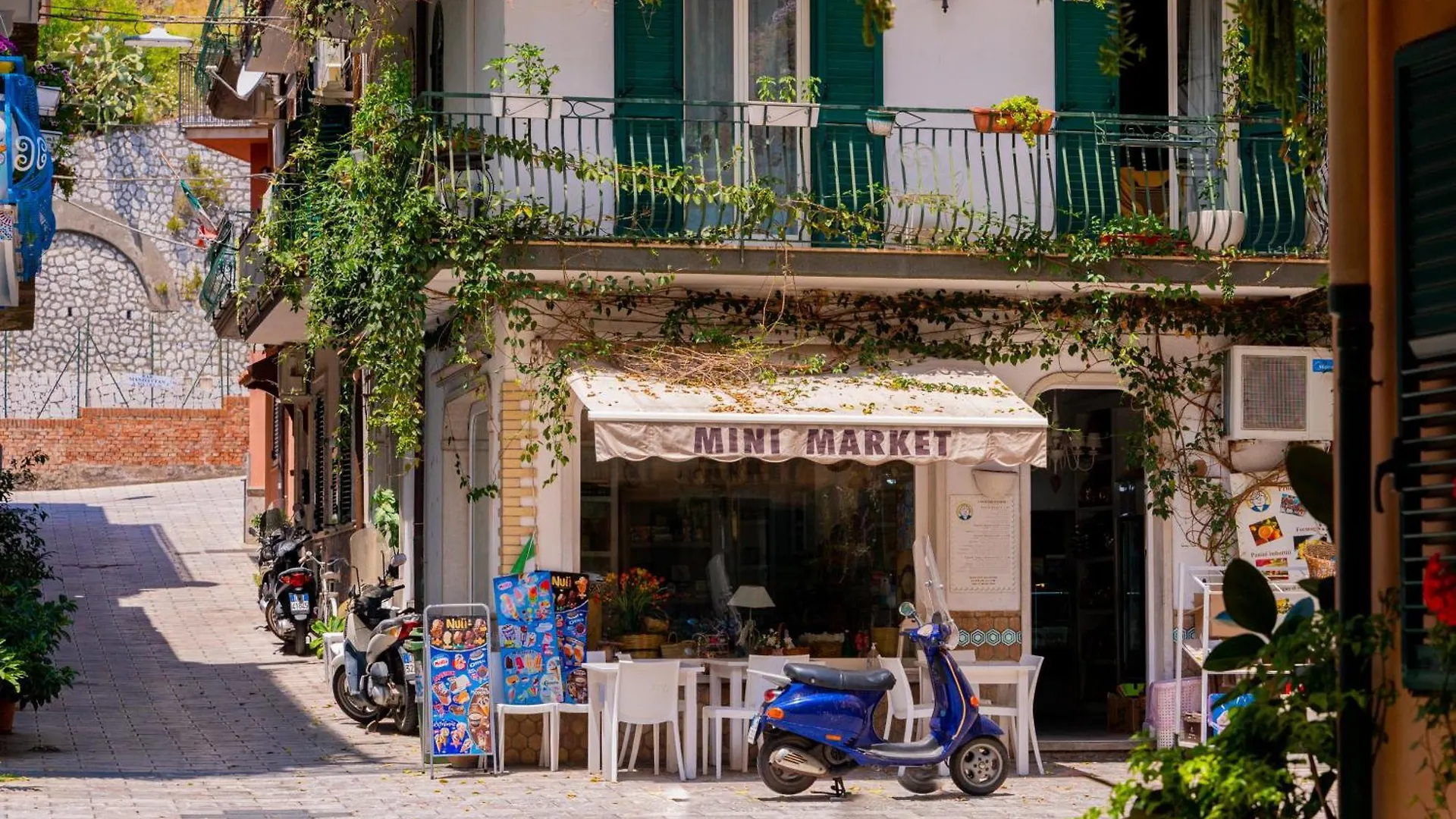 Appartamenti Paolone House Taormina Mare Mazzeo